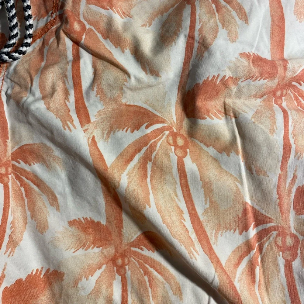 Everyday Sunday Coral Palm Print Swim Shorts